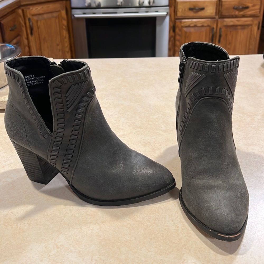 ZIGI SOHO / Halyn / size 8